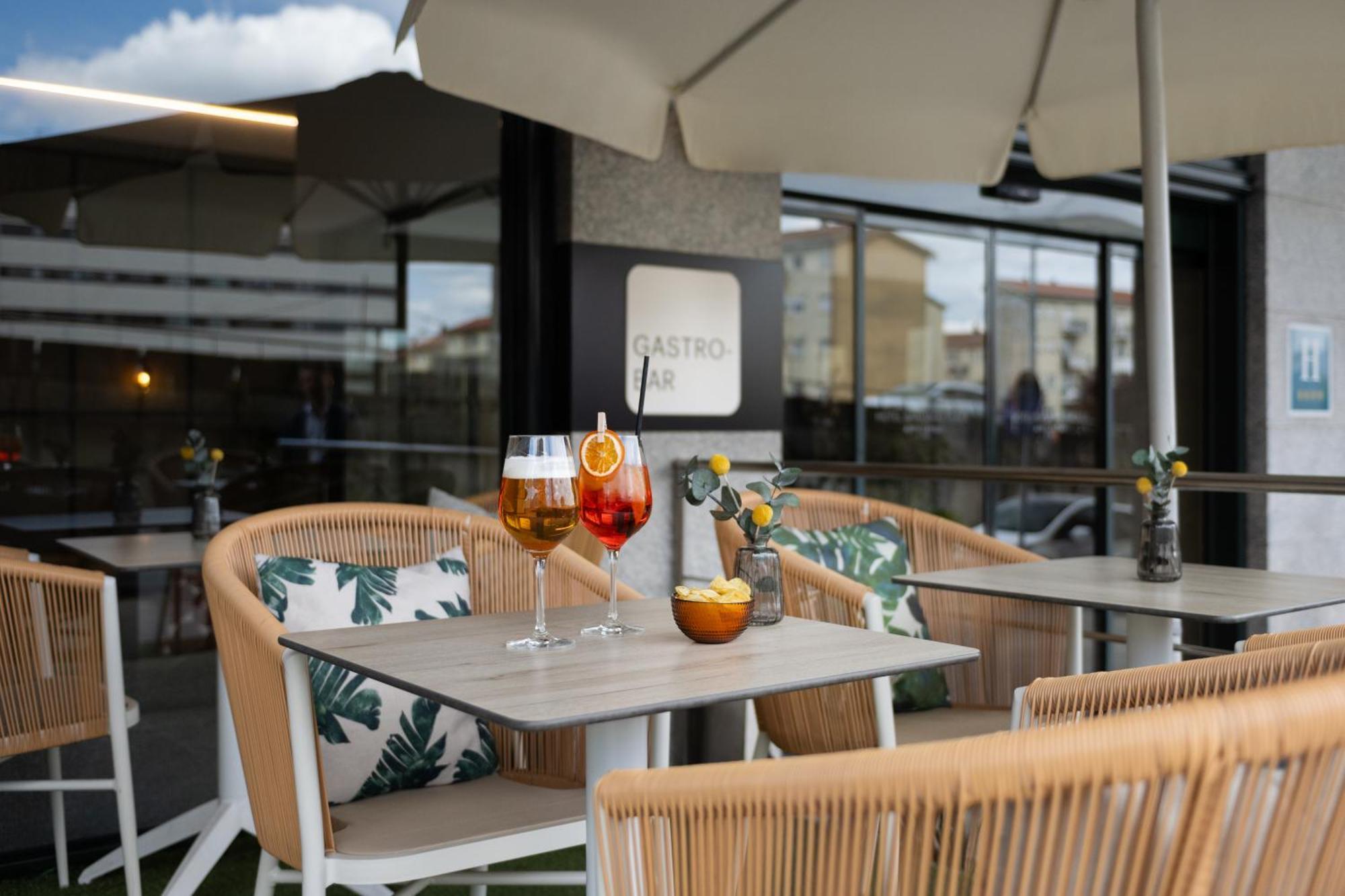Hotel Santiago Plaza Affiliated By Melia Santiago de Compostela Kültér fotó