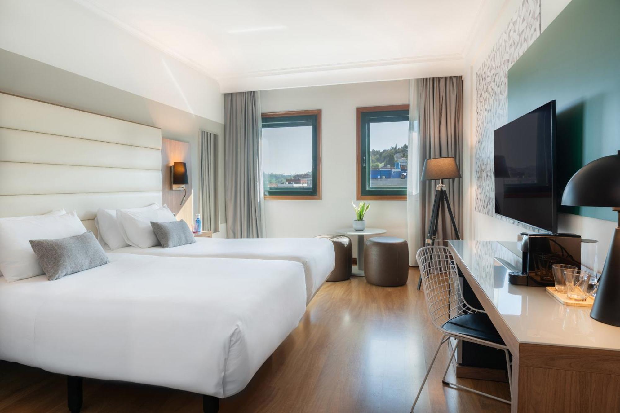 Hotel Santiago Plaza Affiliated By Melia Santiago de Compostela Kültér fotó