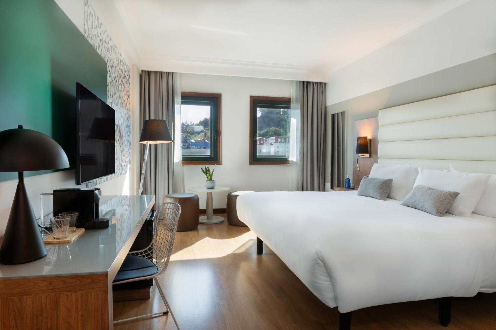 Hotel Santiago Plaza Affiliated By Melia Santiago de Compostela Kültér fotó